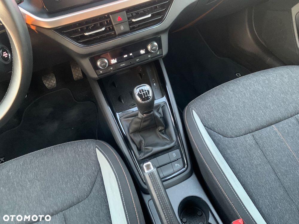 Skoda Kamiq 1.0 TSI Style - 9