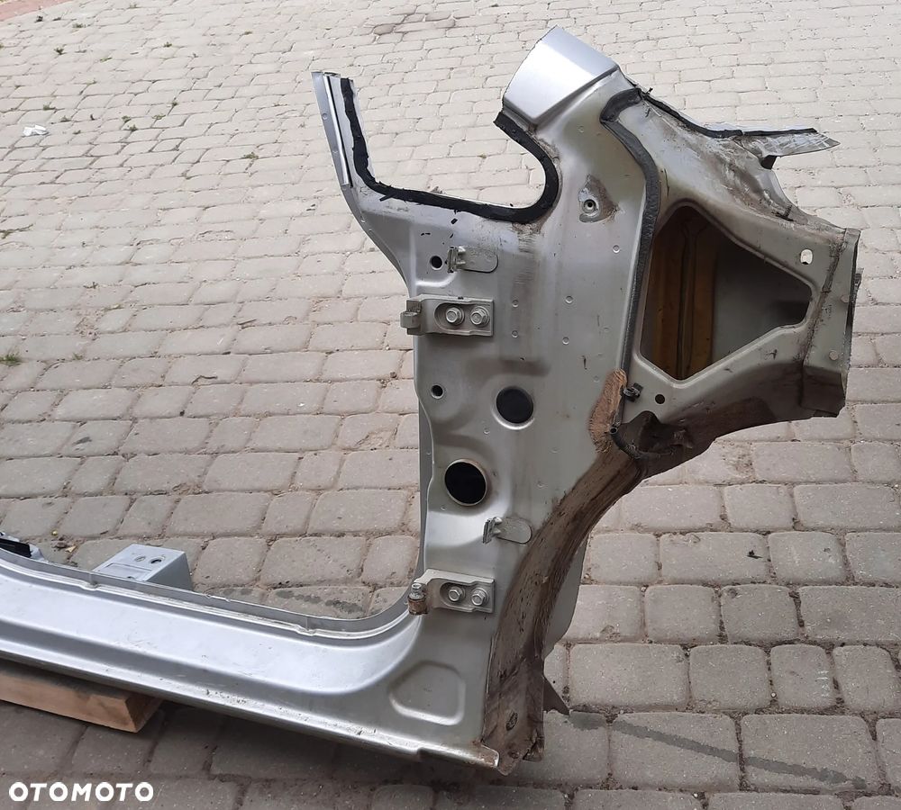 PRÓG SŁUPEK BŁOTNIK PRAWY OPEL CORSA D 5D Z157 - 4