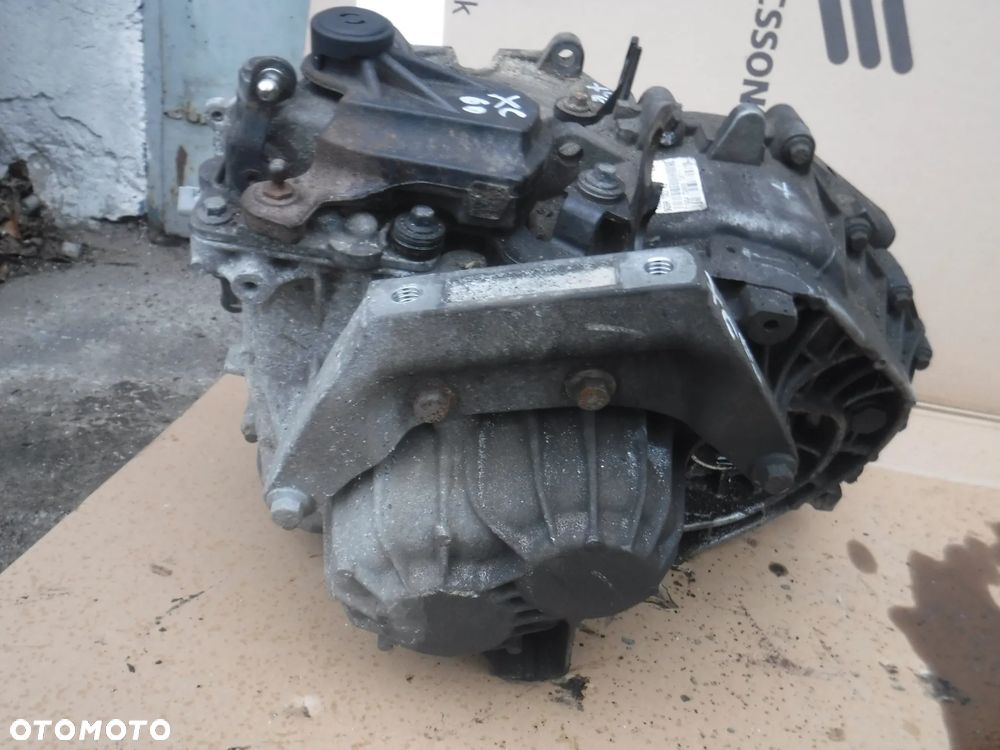 Volvo XC60 I  2.4 D5 FWD skrzynia biegow  9G9R7002KB 9G9R 7002 KB - 8