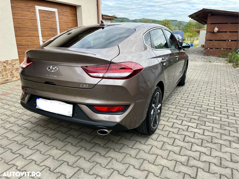 Hyundai i30 1.5 T-GDI 160CP MHEV 5DR 7DCT Exclusive - 3