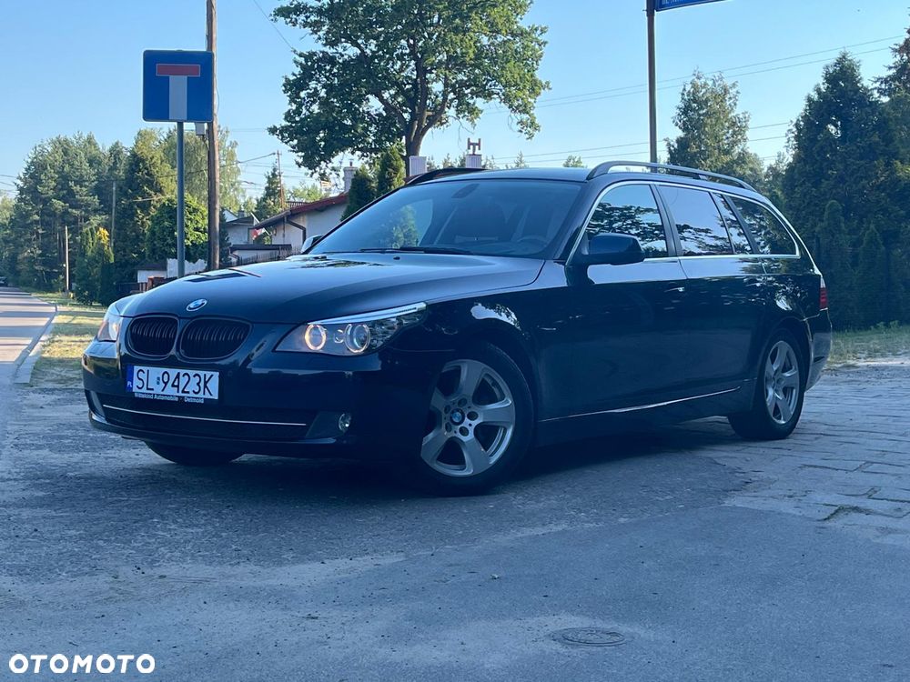 BMW Seria 5 520d Edition Exclusive - 4