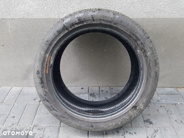 Opona Pirelli Scorpion verde 255/45/20