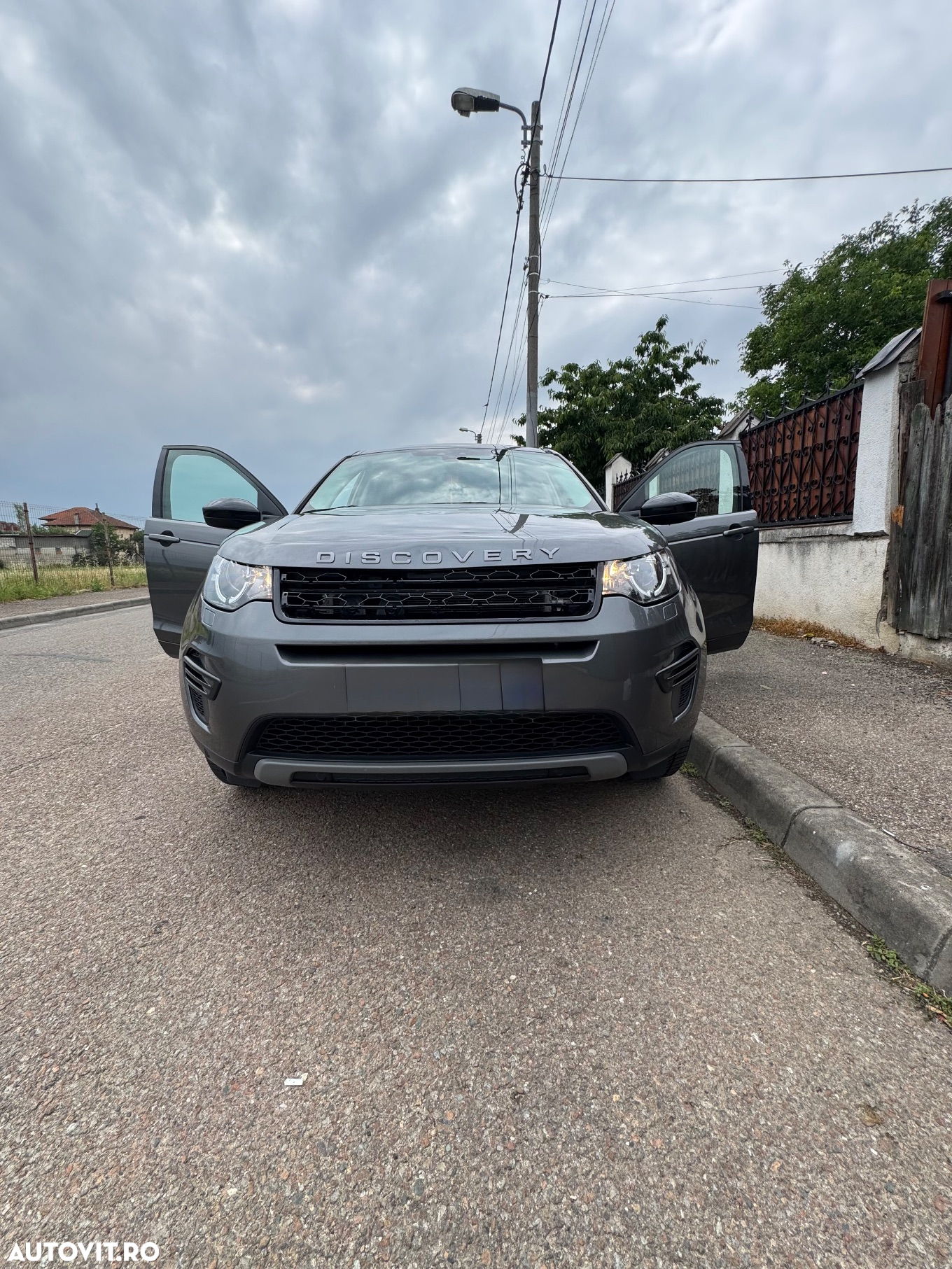 Land Rover Discovery Sport - 3