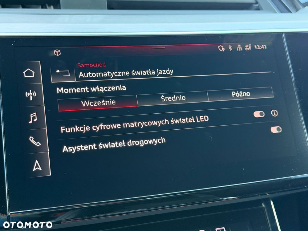 Audi e-tron 55 Quattro S Line - 38