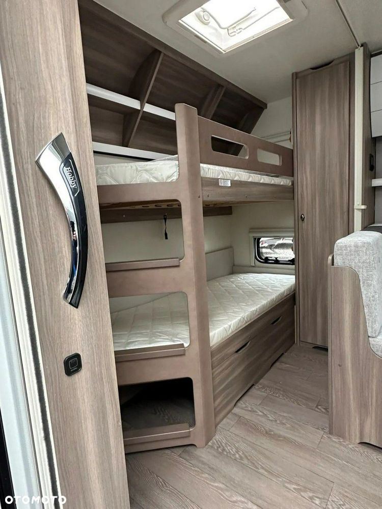 Hobby Excellent Edition 560 KMFe - 14