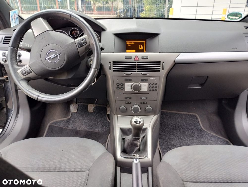 Opel Astra 1.6 - 4