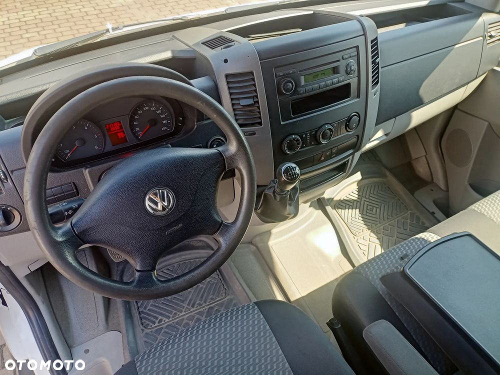 Volkswagen Crafter 30 TDI - 7