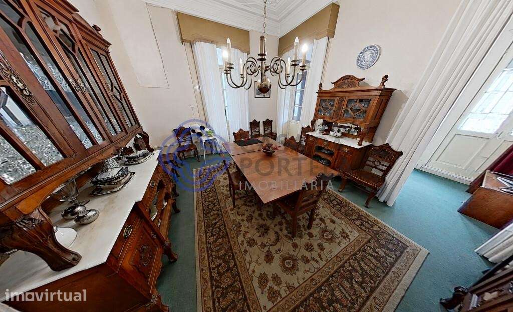 Prédio em Matosinhos com Pingo Doce no Rés do Chão - Grande imagem: 4/46