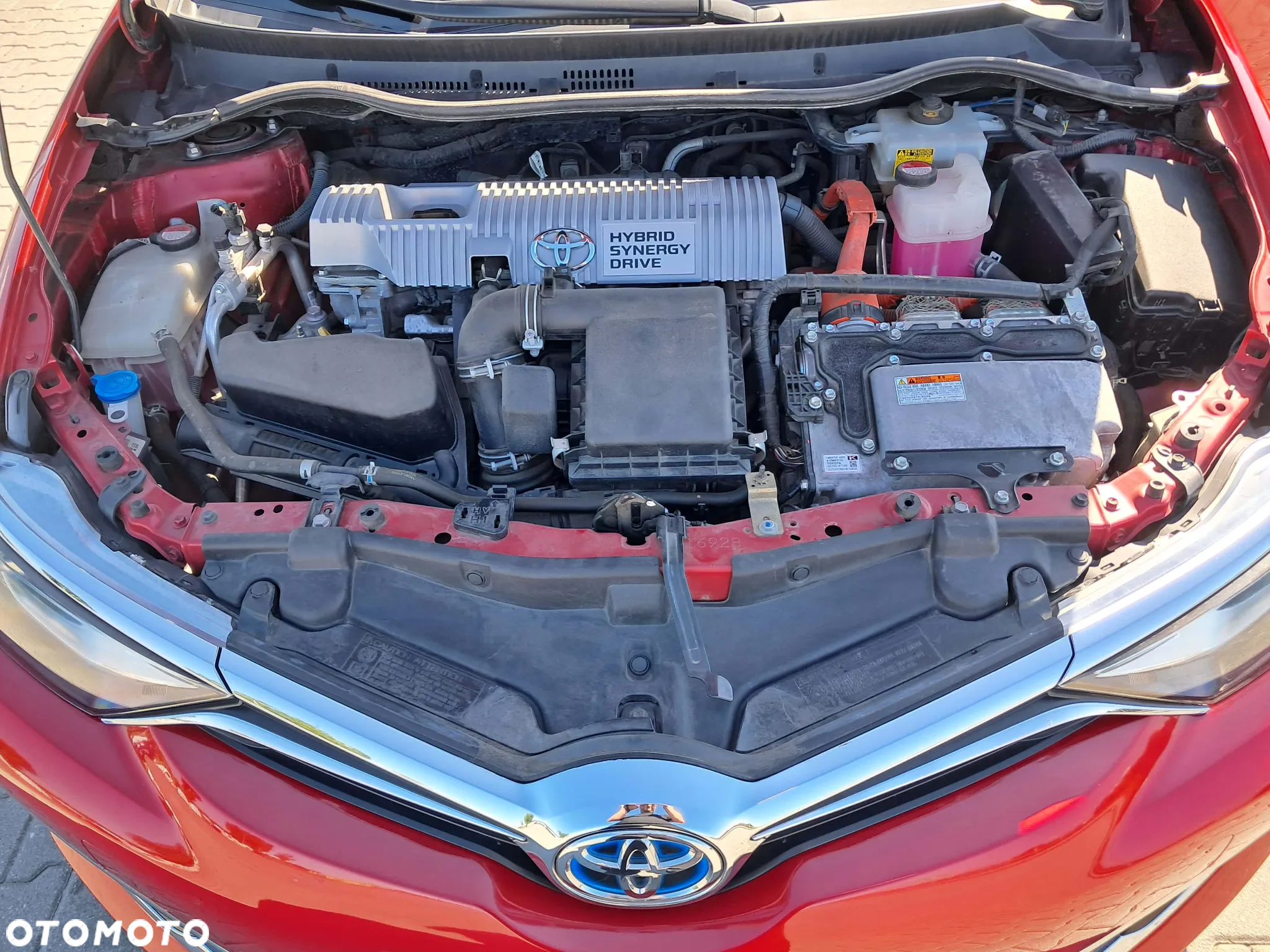 Toyota Auris Hybrid 135 Prestige - 6