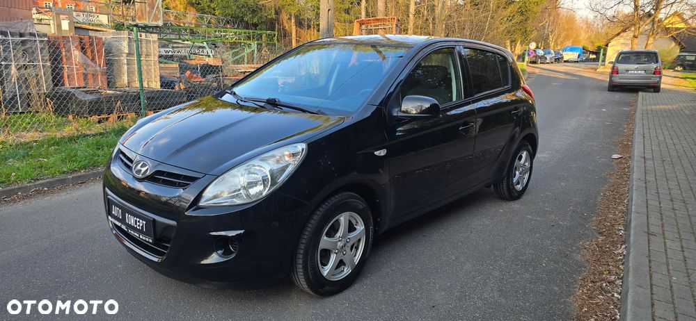 Hyundai i20 1.2 UEFA EURO 2012 Edition - 1