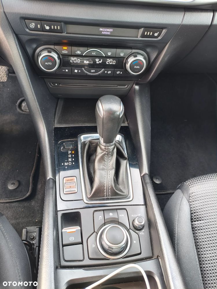 Mazda 3 2.0 Skypassion EU6 - 11