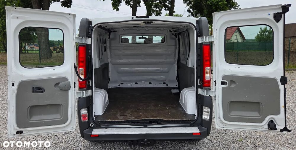 Renault Trafic - 10