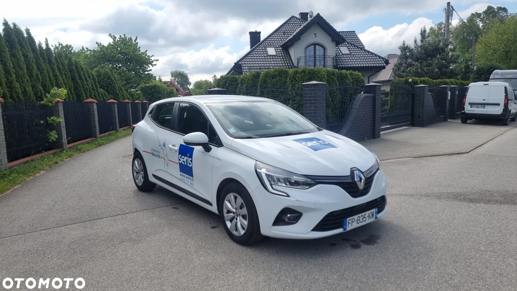 Renault Clio BLUE dCi 85 BUSINESS EDITION - 4