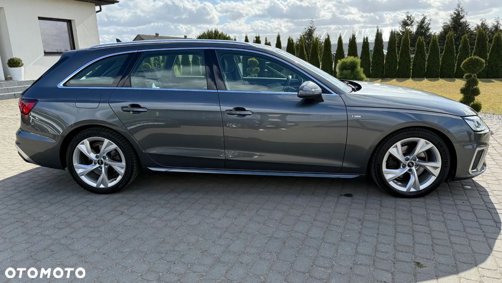Audi A4 Avant 30 TDI S tronic S line - 12