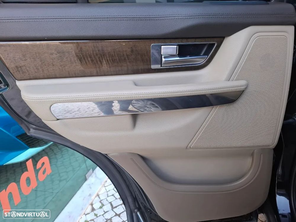 Land Rover Range Rover Sport 3.0 TDV6 HSE - 32