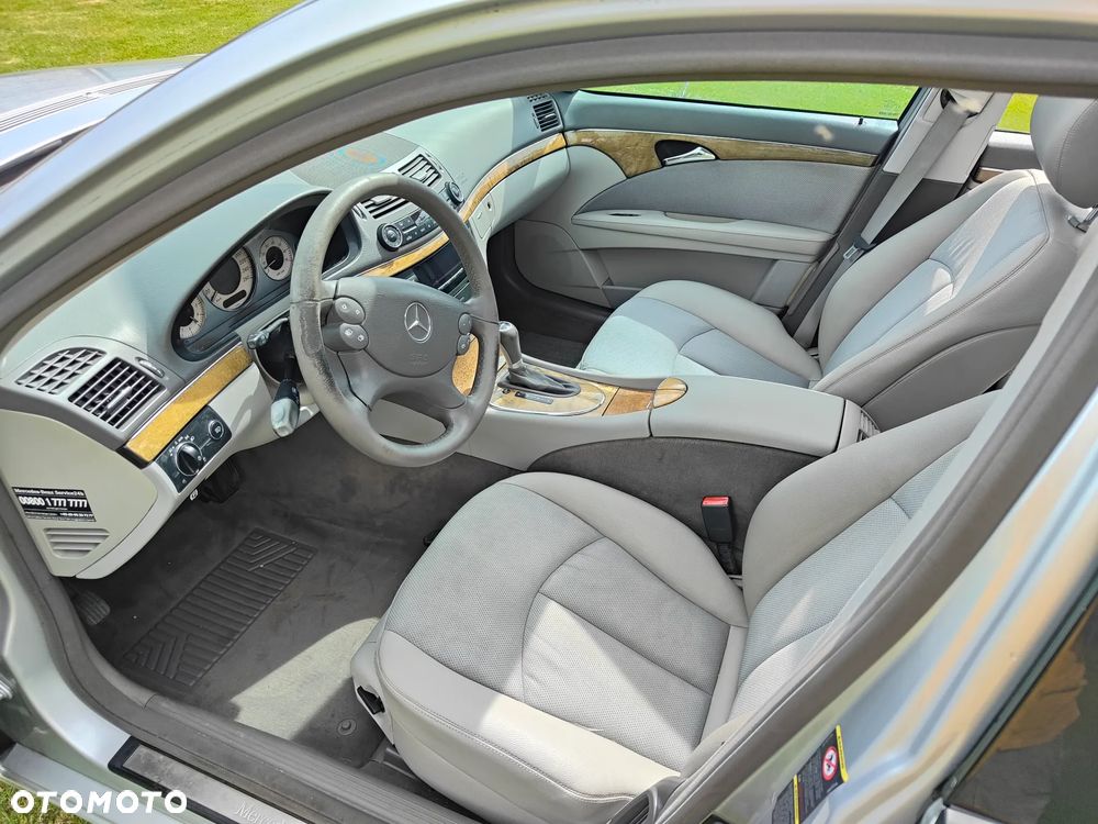Mercedes-Benz Klasa E - 10