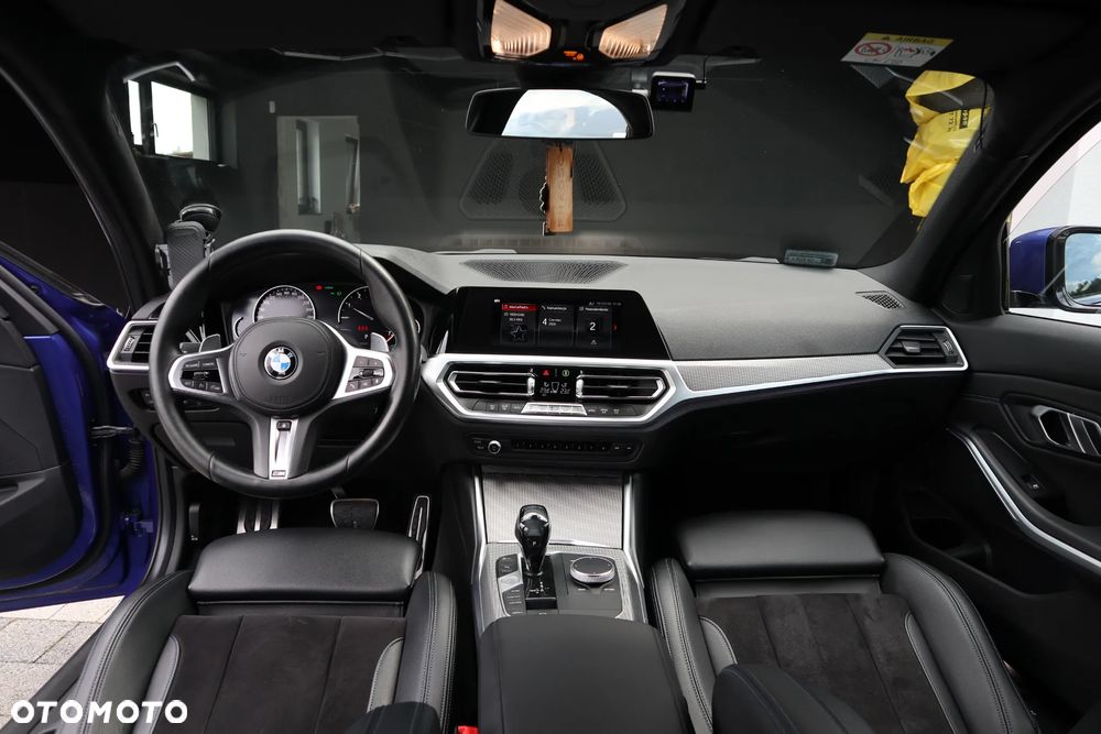 BMW Seria 3 320i M Sport sport - 13