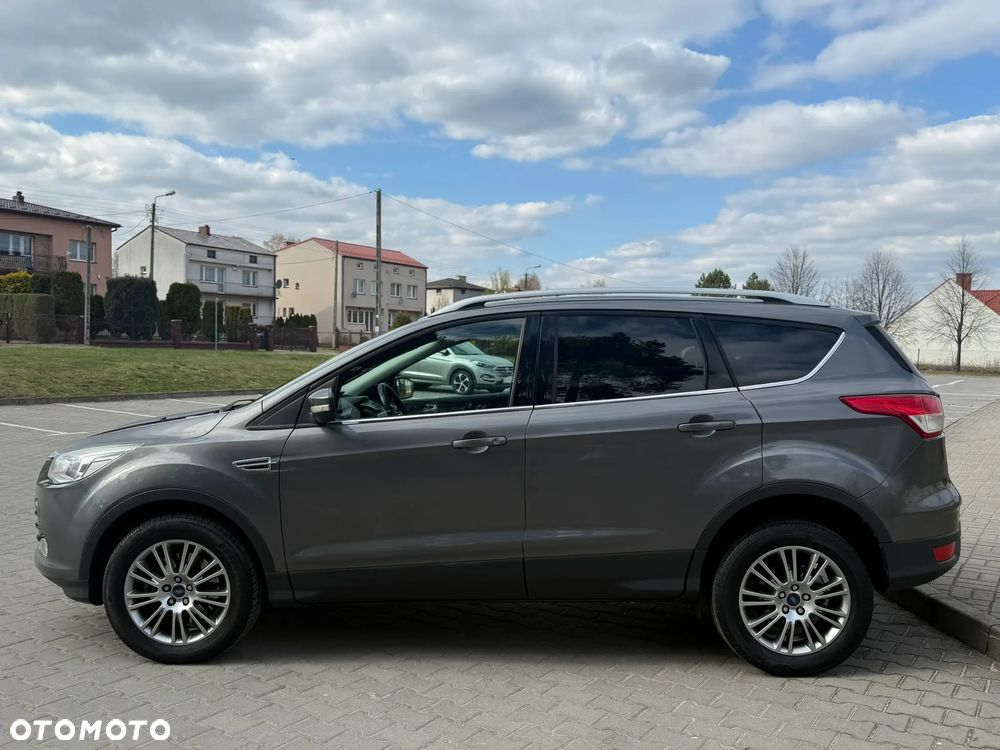 Ford Kuga 2.0 TDCi 4x4 Titanium - 36
