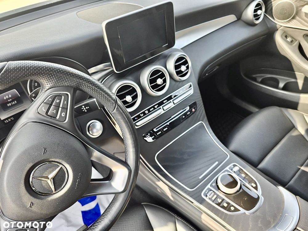 Mercedes-Benz GLC - 14