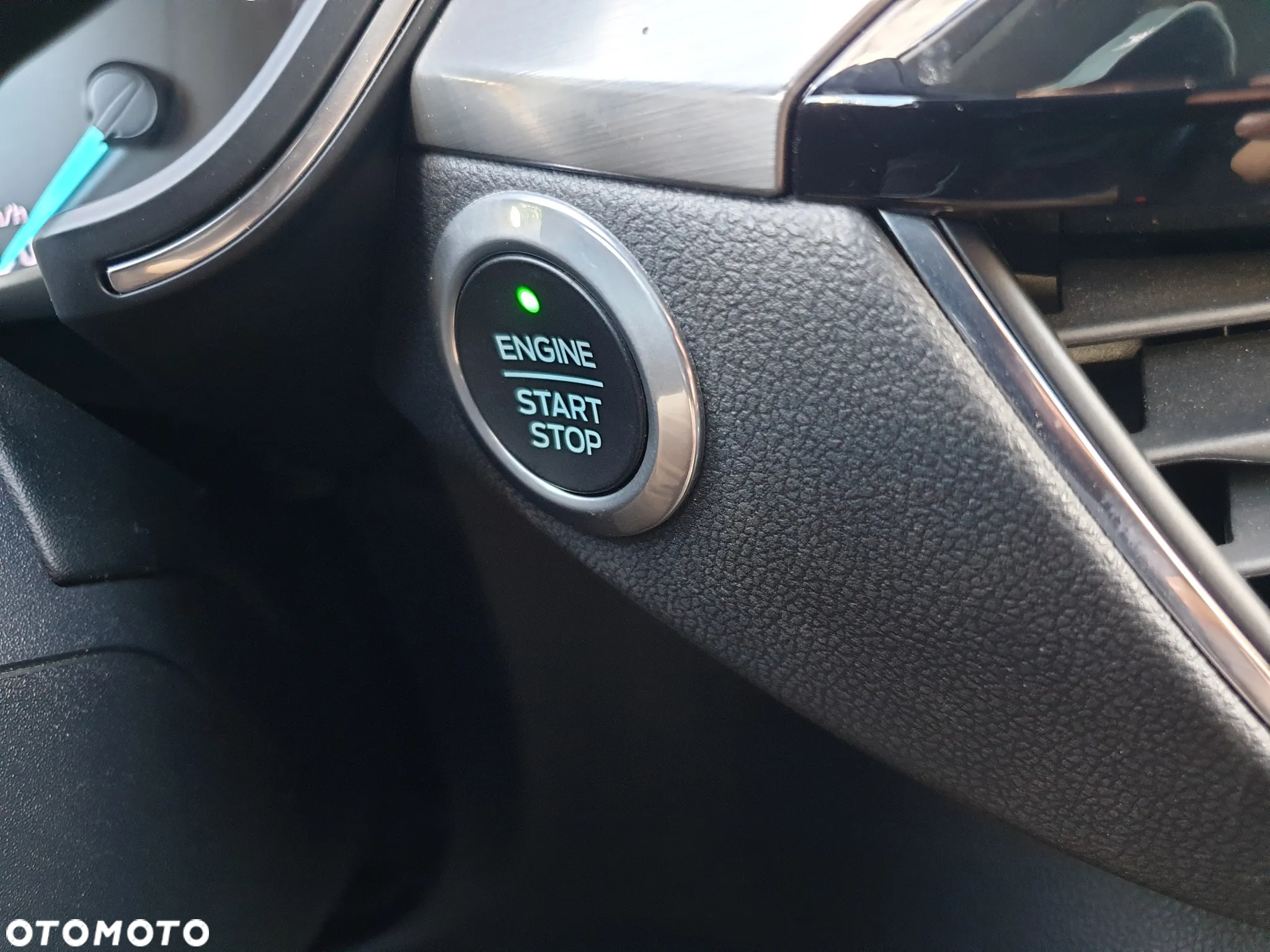 Ford Kuga 1.5 EcoBoost TITANIUM - 27
