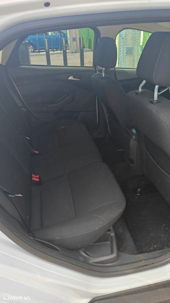 Ford Focus 1.0 EcoBoost Start Stop Trend - 14