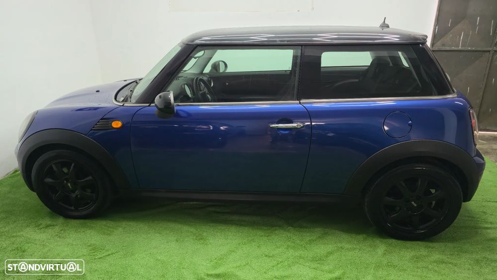 MINI 3 Portas Cooper D - 15