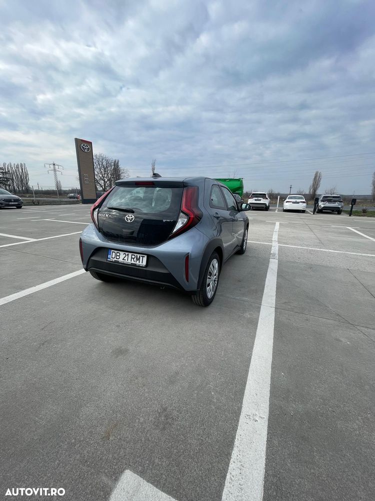 Toyota Aygo X 1.5l HEV 116CP Active - 4