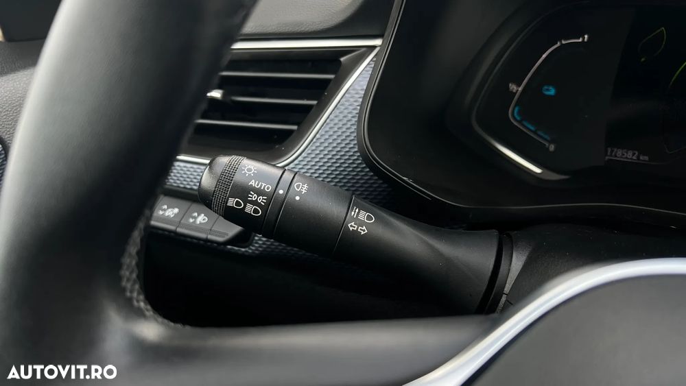 Renault Arkana E-TECH 145 Techno - 22