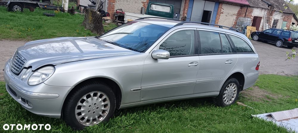 Mercedes-Benz Klasa E 220 T CDI Elegance - 3