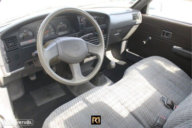 Nissan Hilux D4D - 5