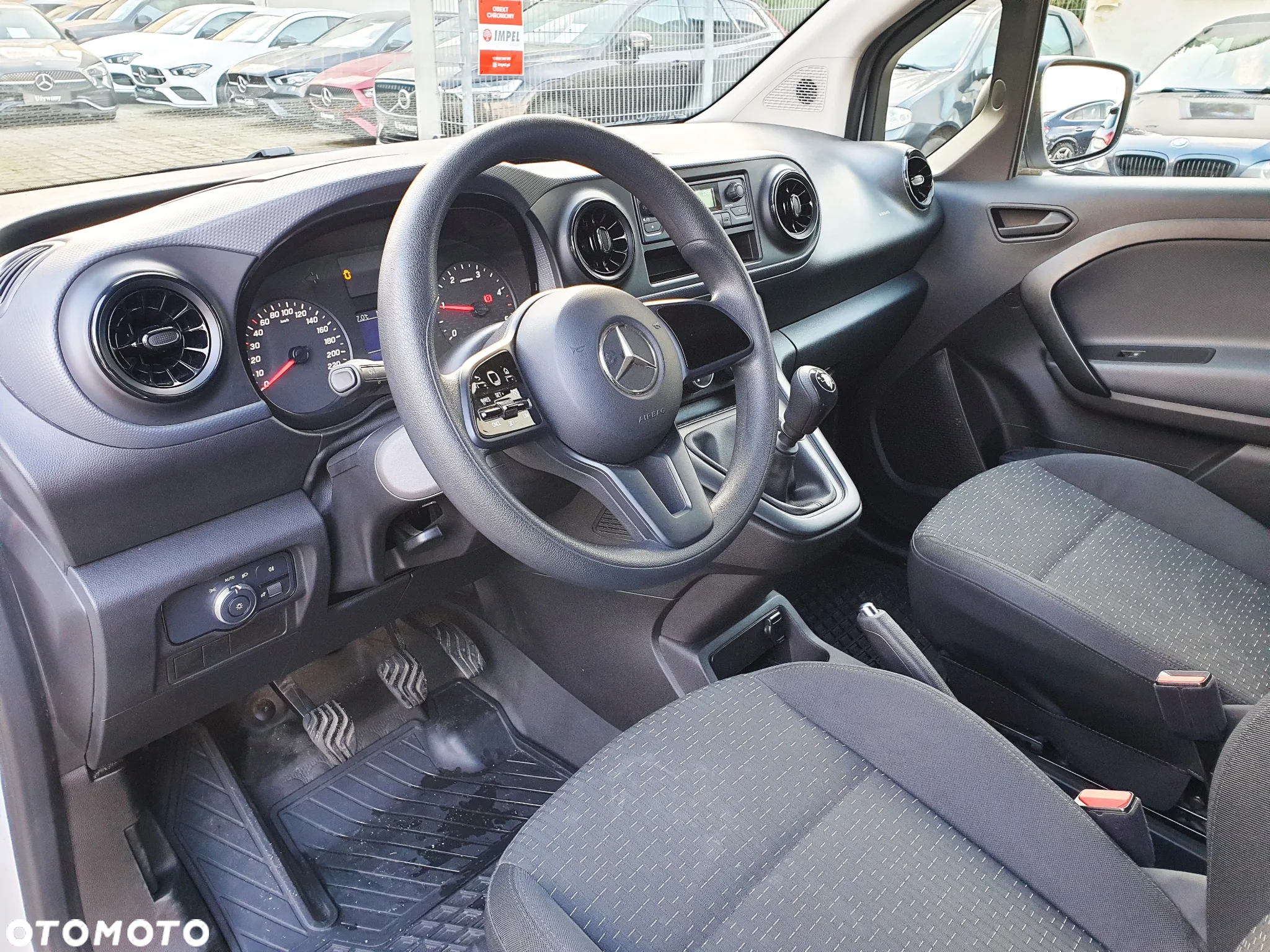 Mercedes-Benz CITAN - 10
