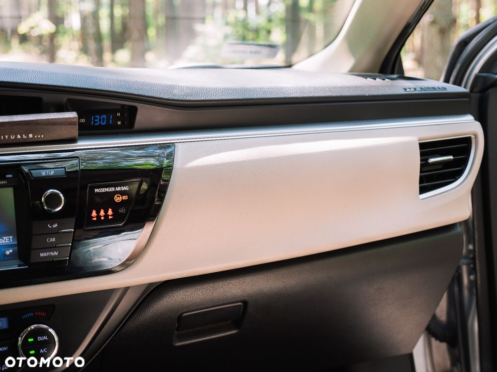 Toyota Corolla - 27
