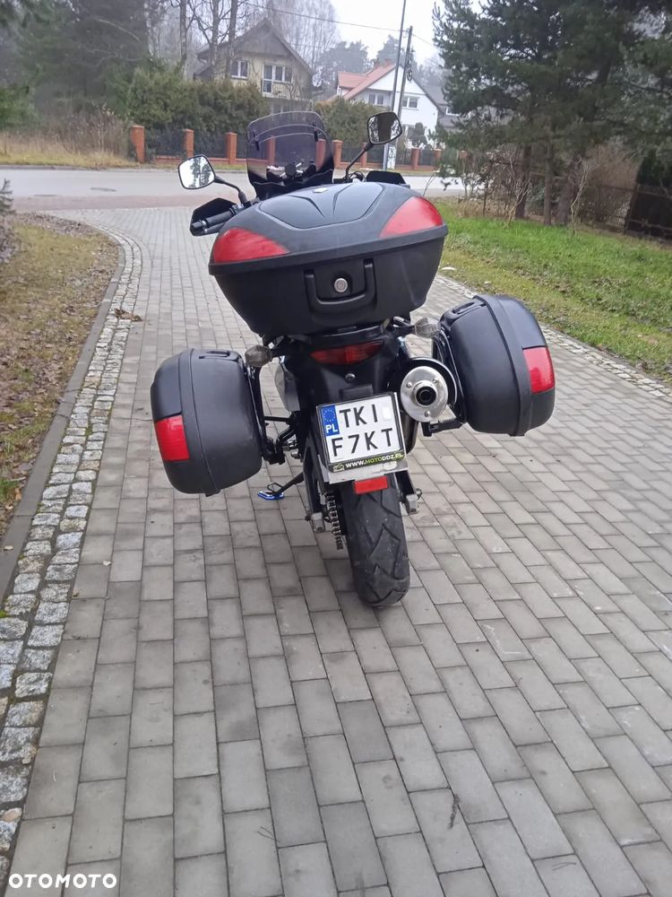 Suzuki V-STROM - 3