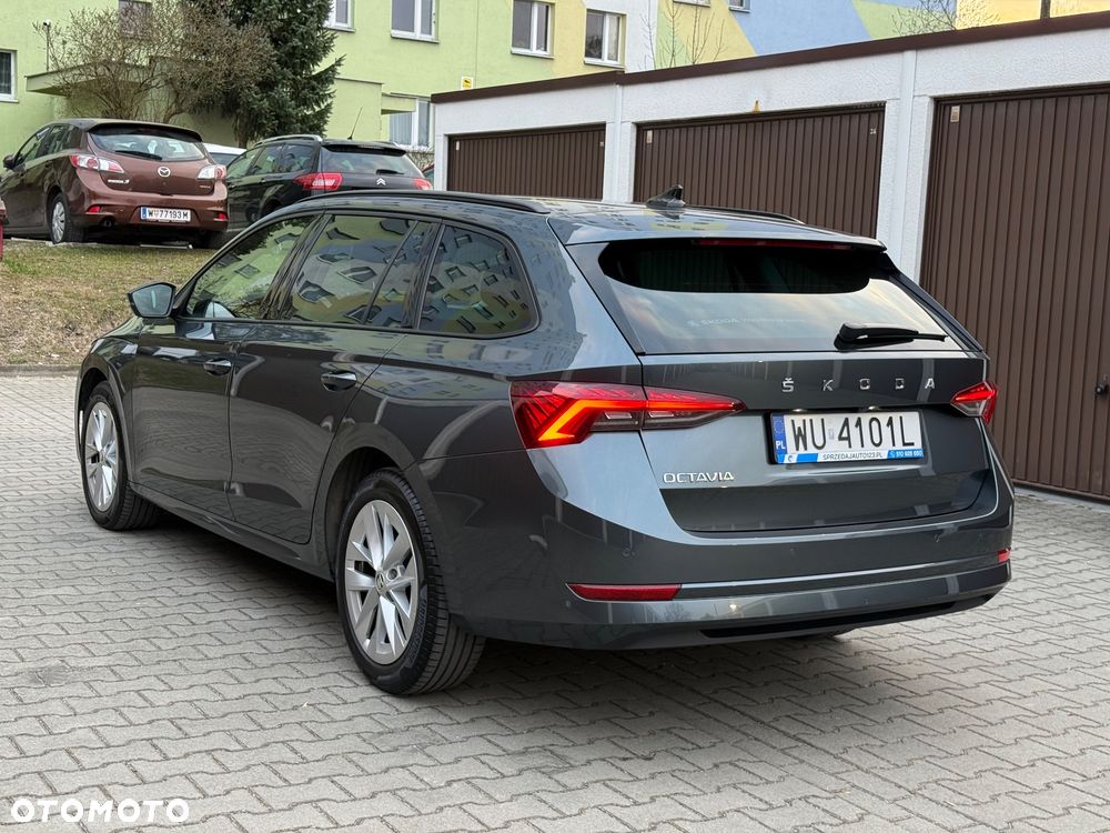 Skoda Octavia 2.0 TDI SCR Ambition DSG - 3