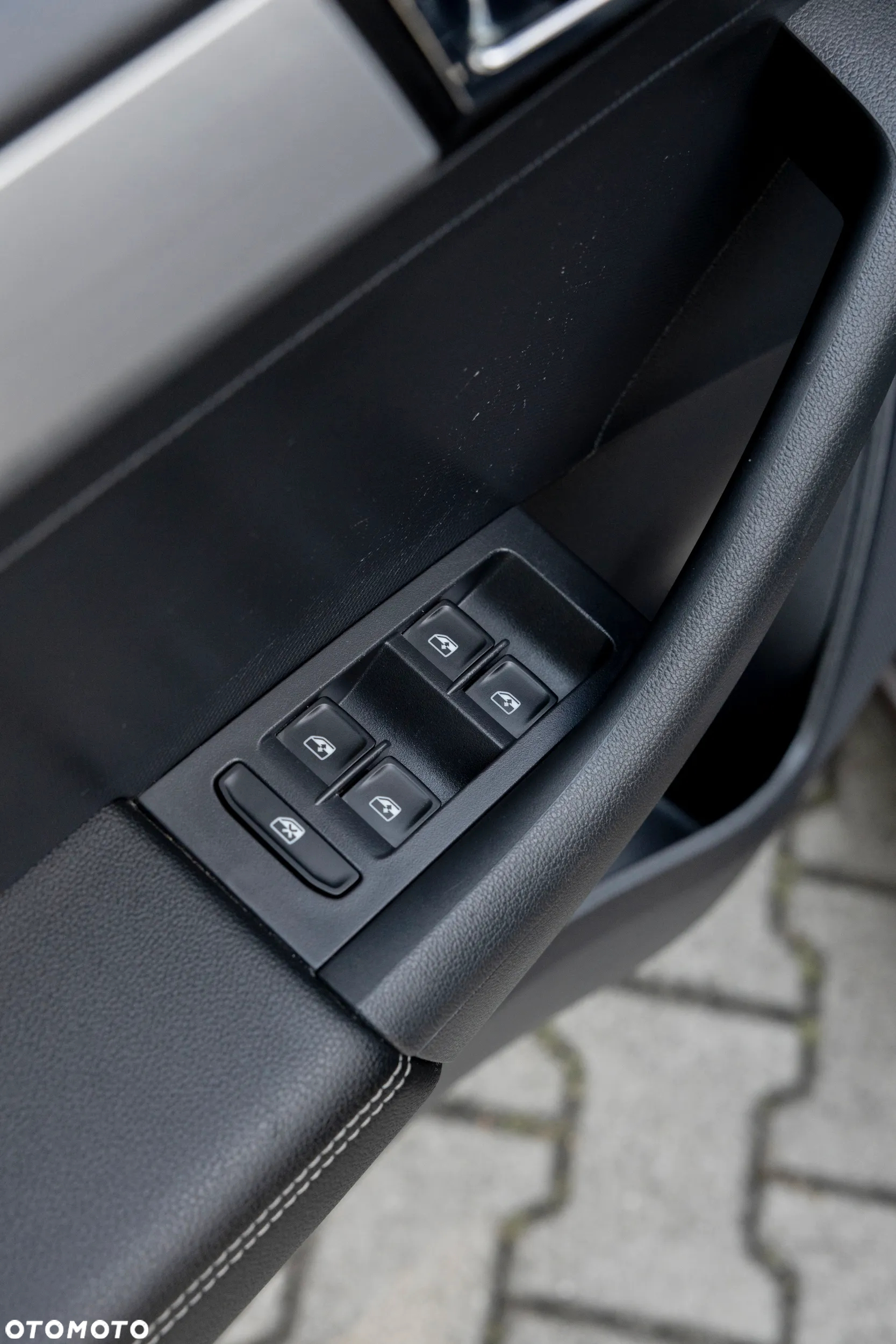 Skoda RAPID 1.0 TSI Ambition - 16