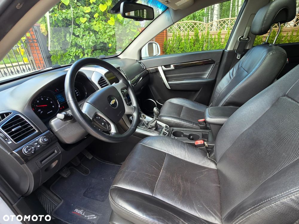 Chevrolet Captiva 2.2 4WD LTZ - 6