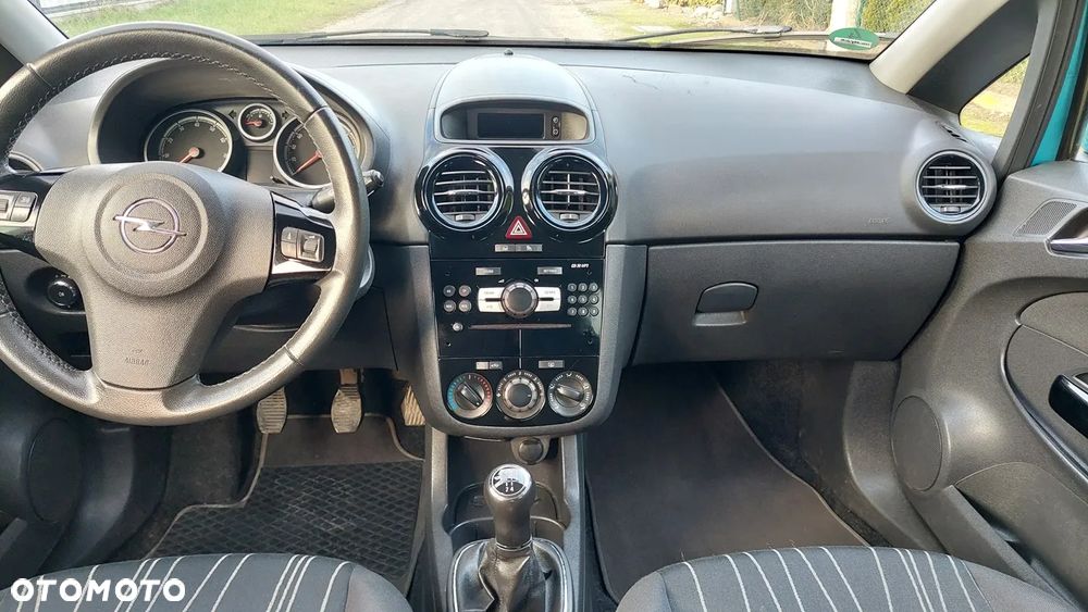 Opel Corsa - 8