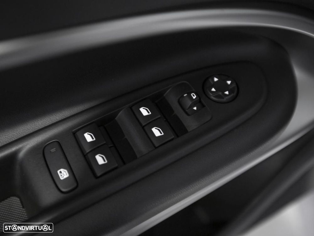 Jeep Avenger 1.2 GSE T3 Turbo-Benzin GDI Altitude - 15