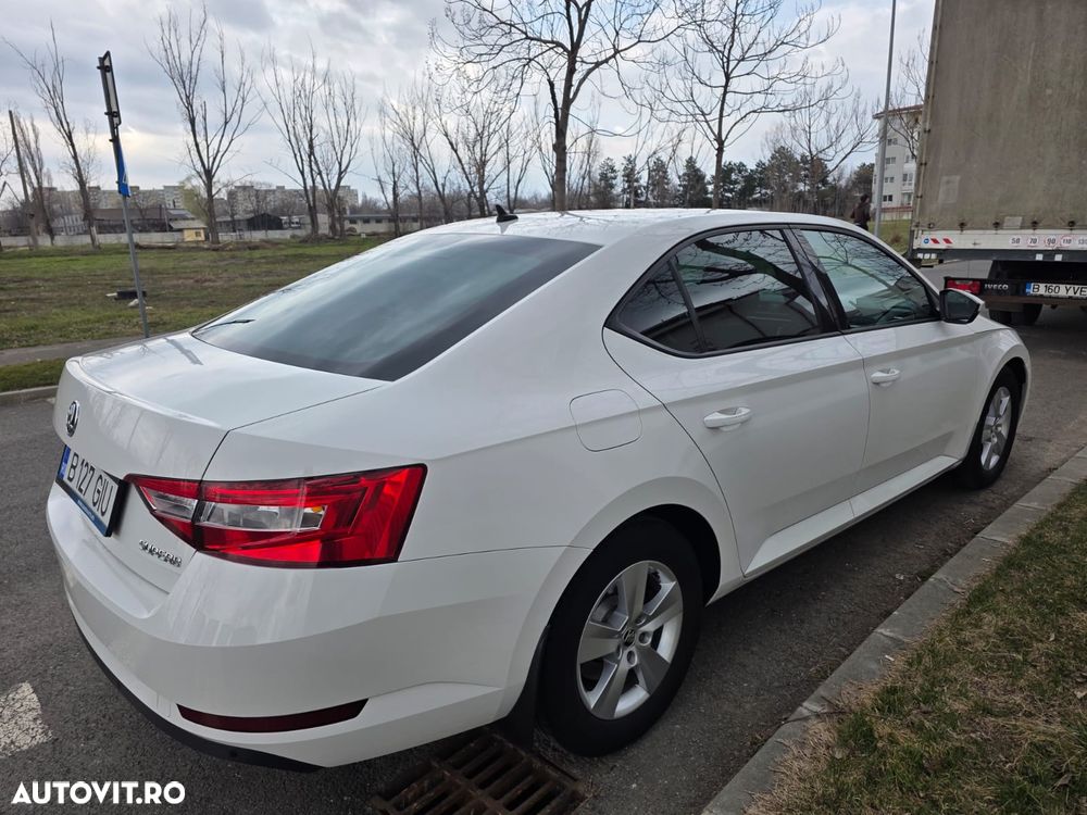 Skoda Superb 1.4 TSI ACT Ambition - 13
