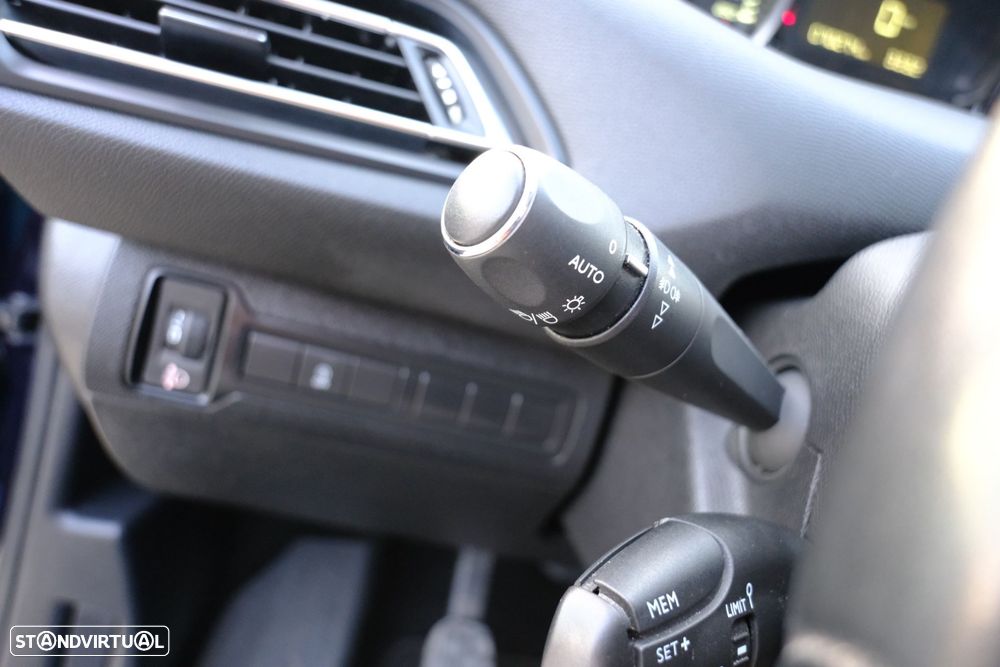 Peugeot 308 SW 1.5 BlueHDi Style - 12