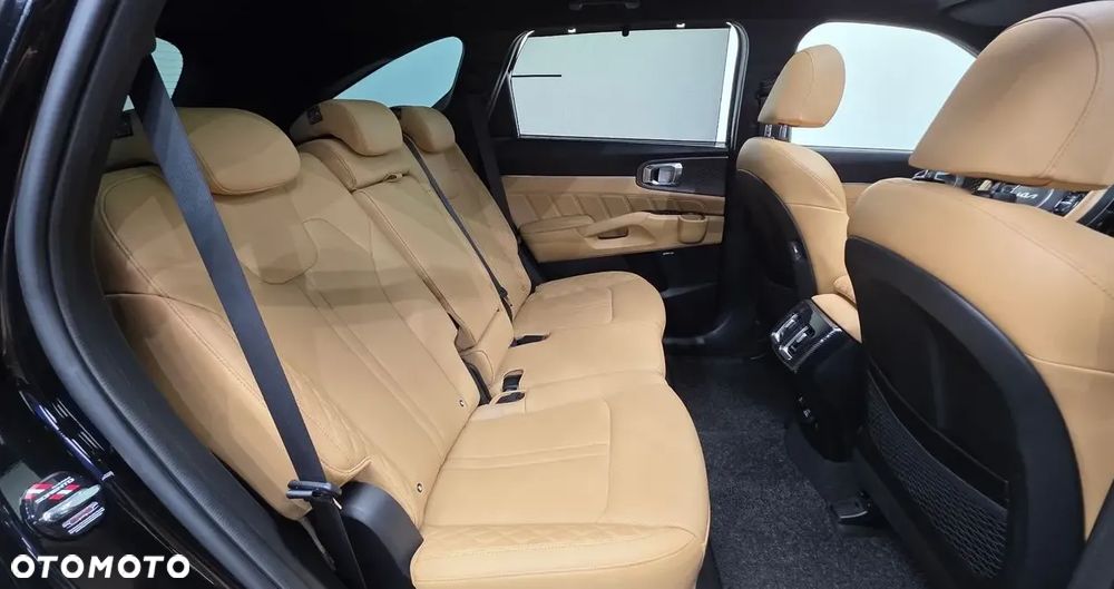 Kia Sorento - 3