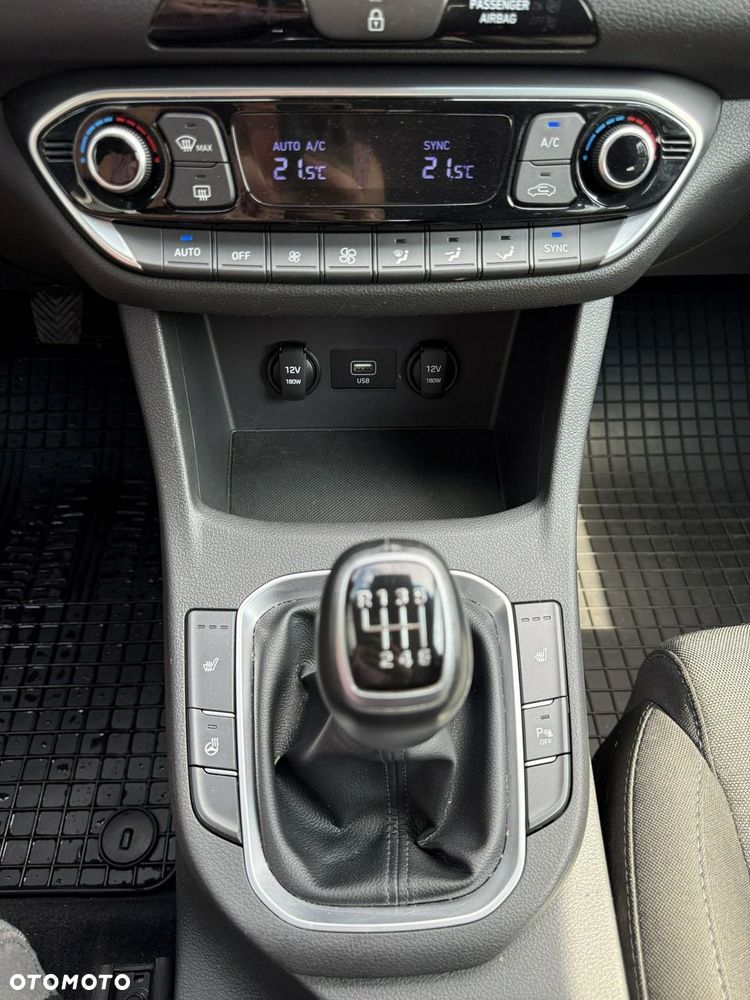 Hyundai i30 1.0 T-GDI Smart - 19
