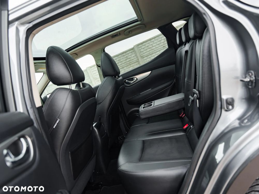 Nissan Qashqai 1.2 DIG-T N-Connecta Xtronic - 14