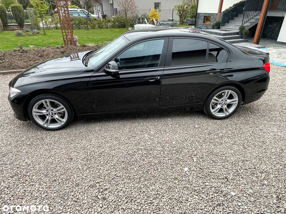BMW Seria 3 316i - 4