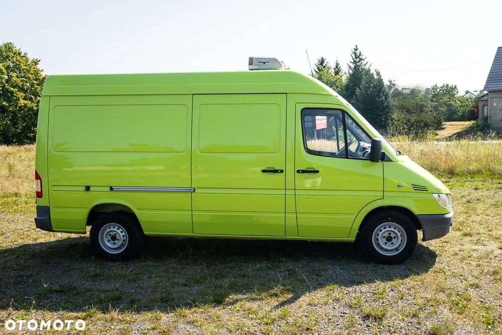 Mercedes-Benz 311 CDI - 9