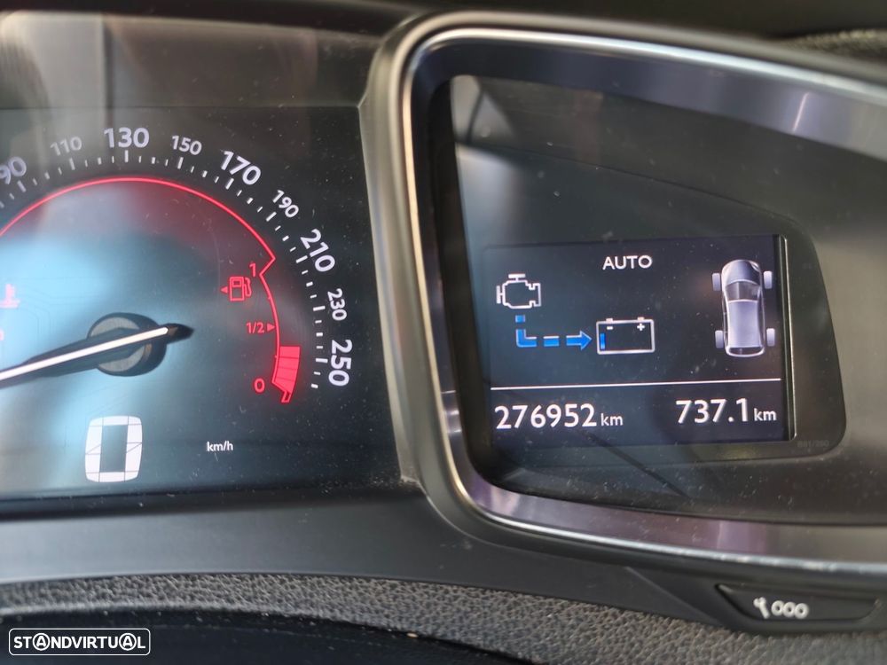 DS DS5 2.0 Hybrid4 Sport Chic - 32