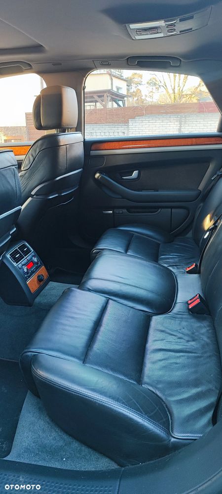 Audi A8 3.0 TDI DPF quattro - 12