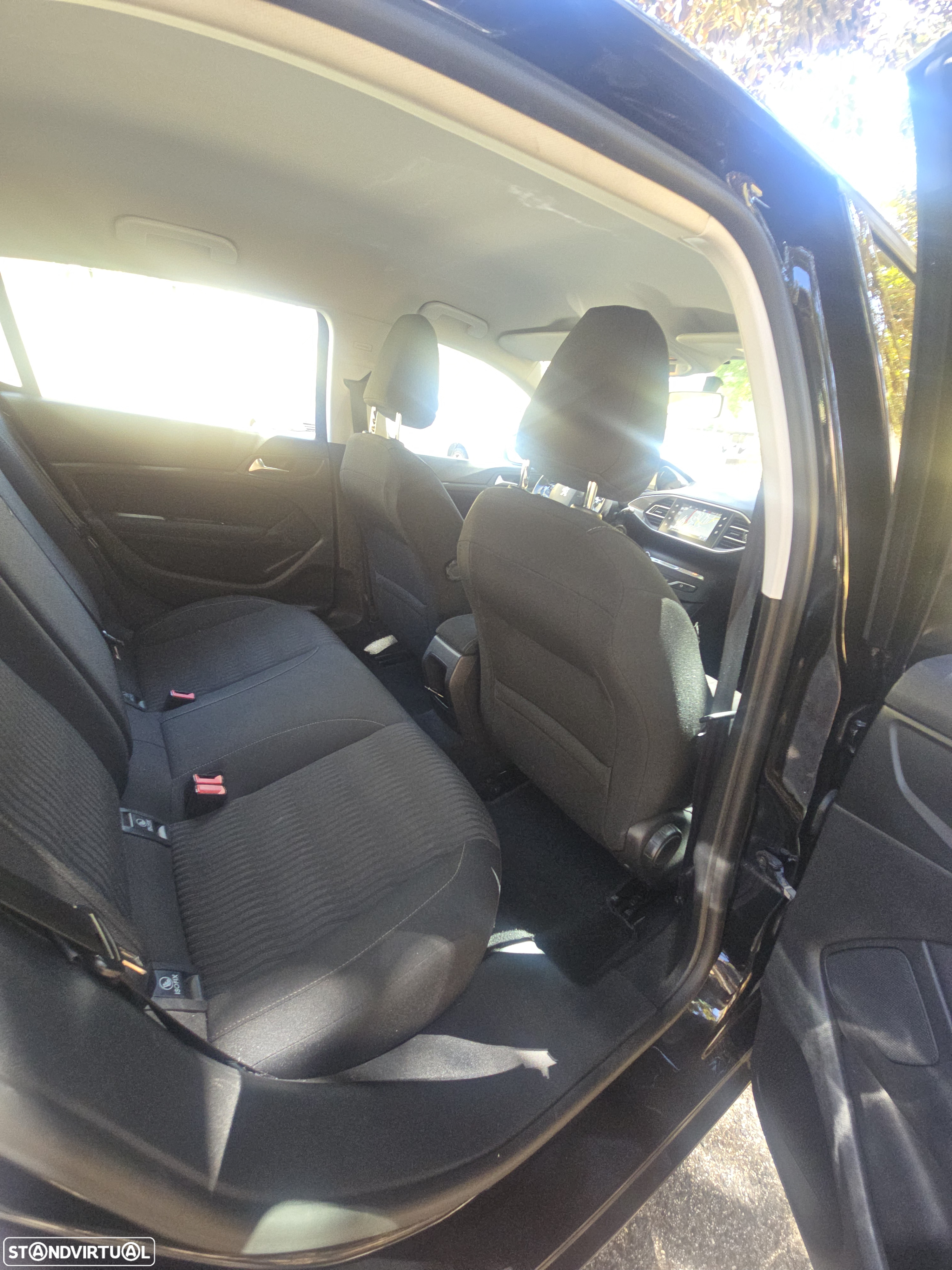 Peugeot 308 1.6 BlueHDi Allure - 30