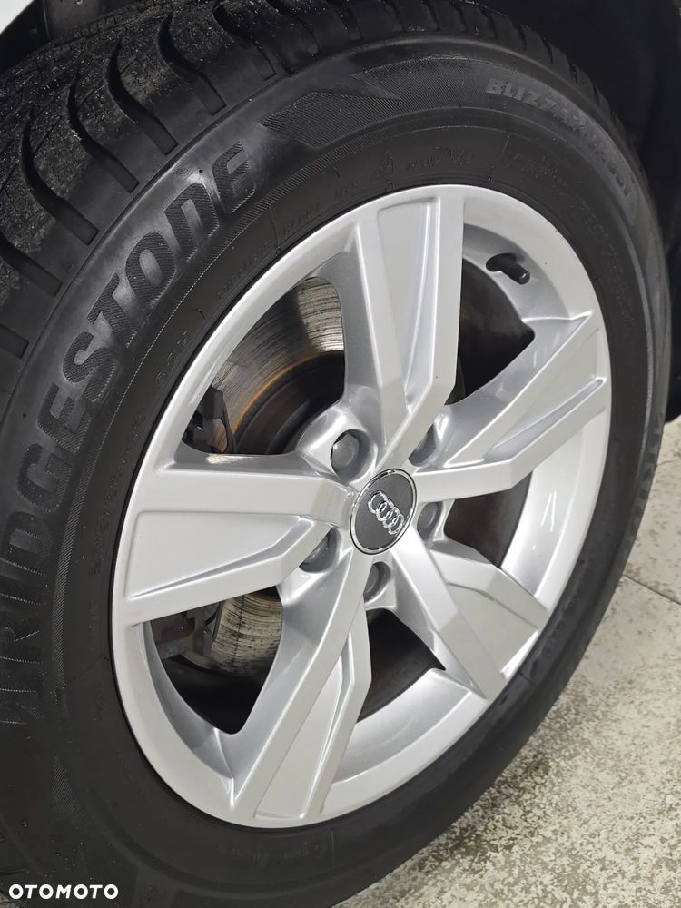 Audi A4 Avant 2.0 TDI sport - 8