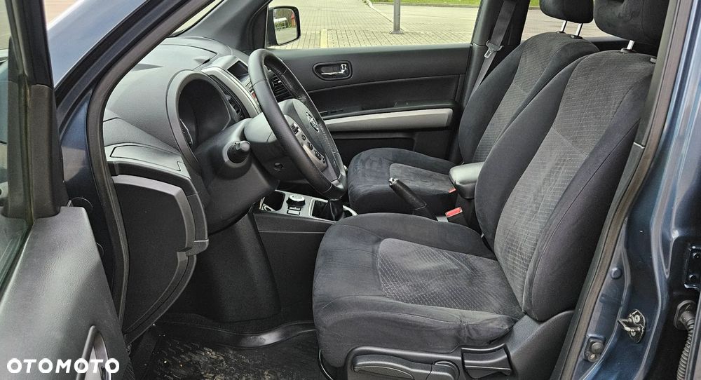 Nissan X-Trail 2.0 dCi 4x4 DPF Platinum - 5